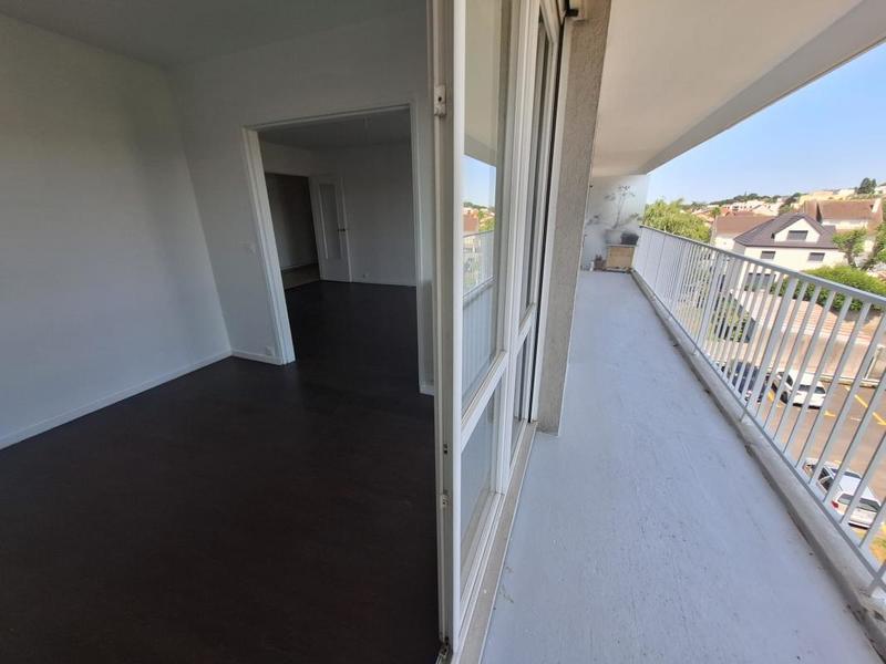 Appartement ancien - 75 m² - 4 pièces