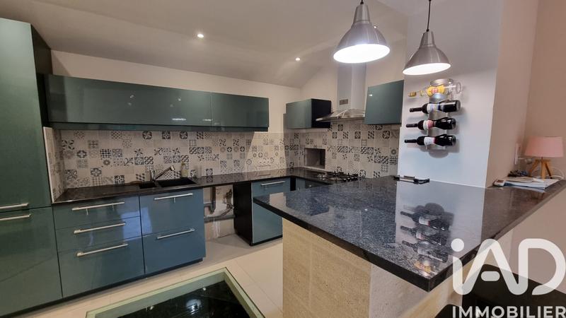 Maison de village - 141 m² - 6 pièces