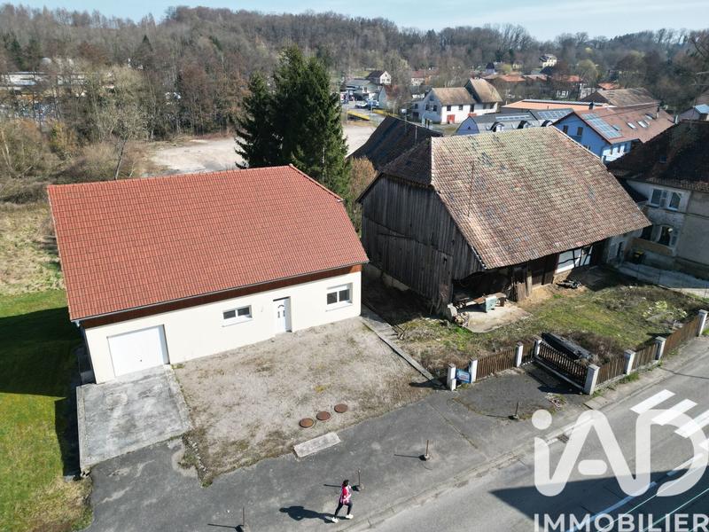 Appartement - 108 m² - 1 pièce