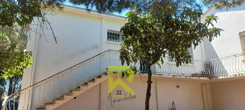 Maison - 100 m² - 3 pièces