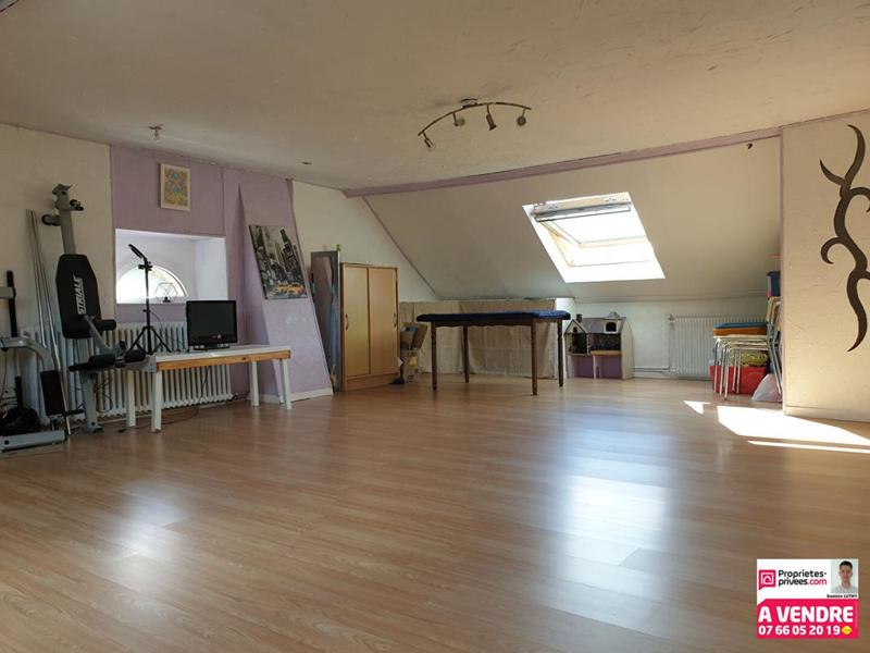 Maison - 158 m² - 7 pièces