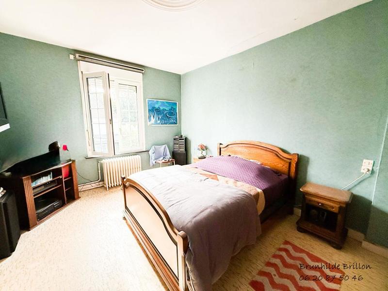 Maison - 215 m² - 6 pièces