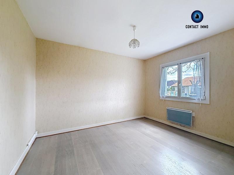 Maison traditionnelle - 144 m² - 6 pièces