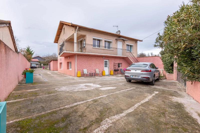 Maison - 182 m² - 7 pièces