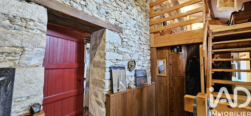 Maison - 197 m² - 8 pièces