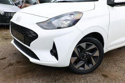 Hyundai i10 1.2 Mpi 79 At5