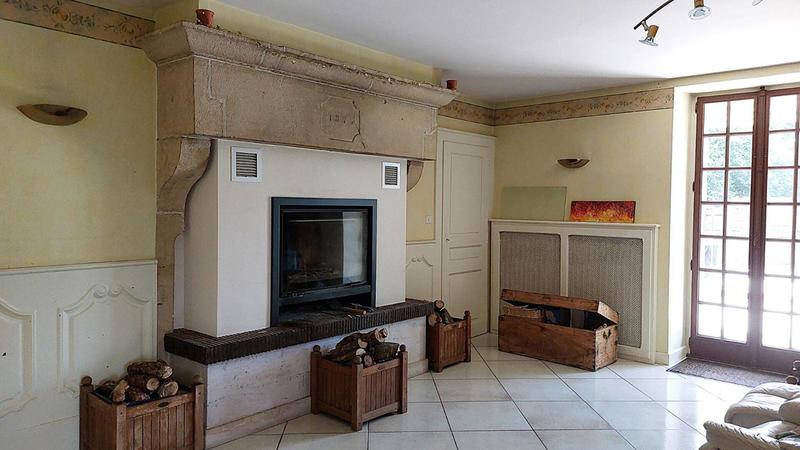 Maison - 331 m² - 10 pièces