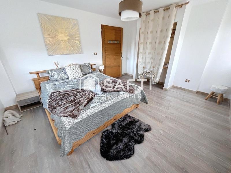 Maison - 717 m² - 21 pièces