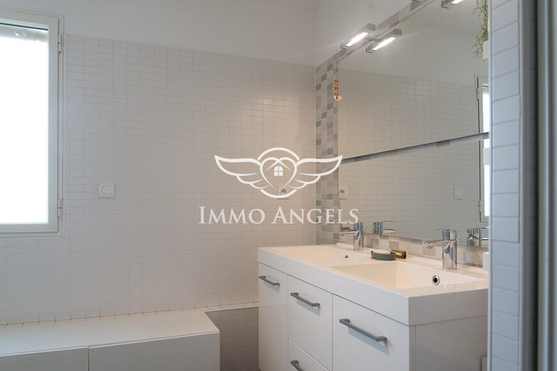 Appartement - 125 m² - 4 pièces