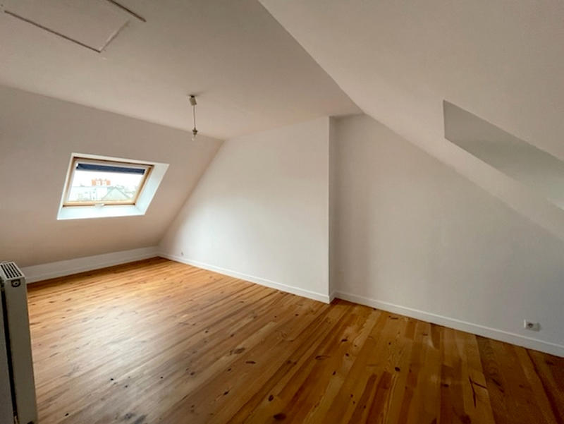 Maison - 163 m² - 7 pièces