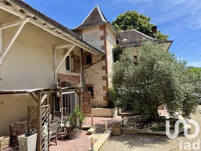 Maison - 450 m² - 10 pièces