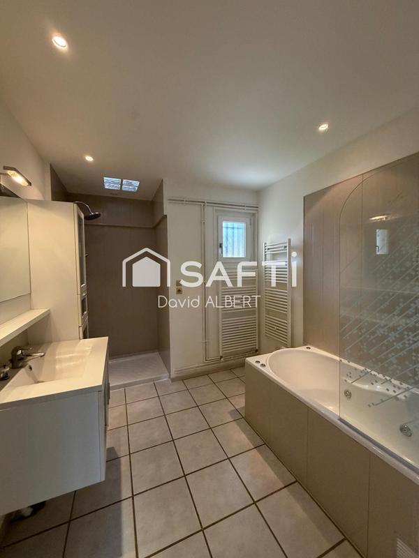 Maison - 90 m² - 4 pièces