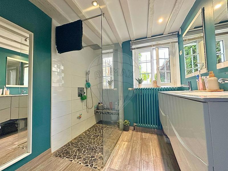 Maison ancienne - 163 m² - 7 pièces