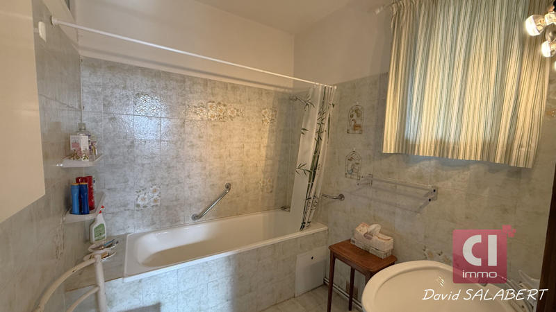 Maison - 163 m² - 5 pièces