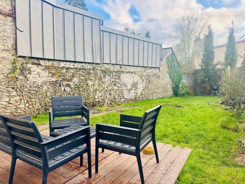 Maison de ville - 75 m² - 5 pièces