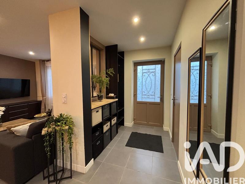 Maison de village - 80 m² - 4 pièces