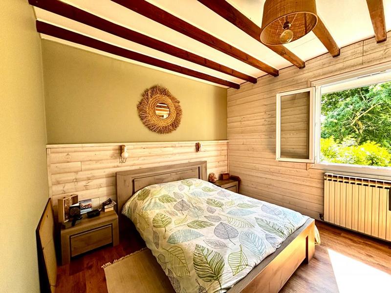 Maison - 191 m² - 8 pièces