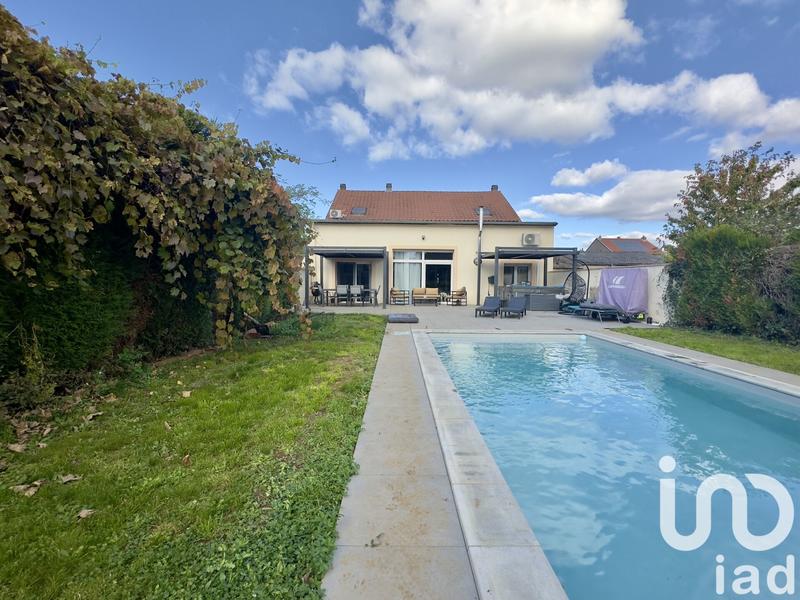 Maison - 167 m² - 6 pièces