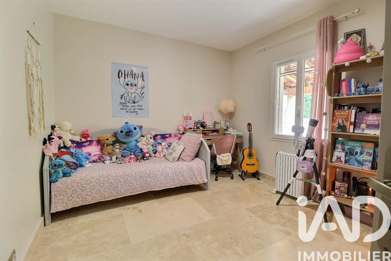 Maison - 200 m² - 7 pièces