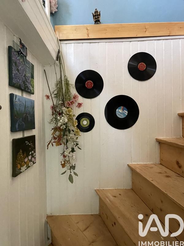 Maison - 95 m² - 5 pièces