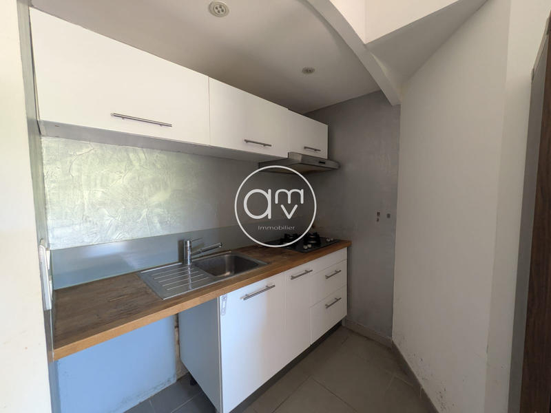 Appartement - 90 m² - 3 pièces