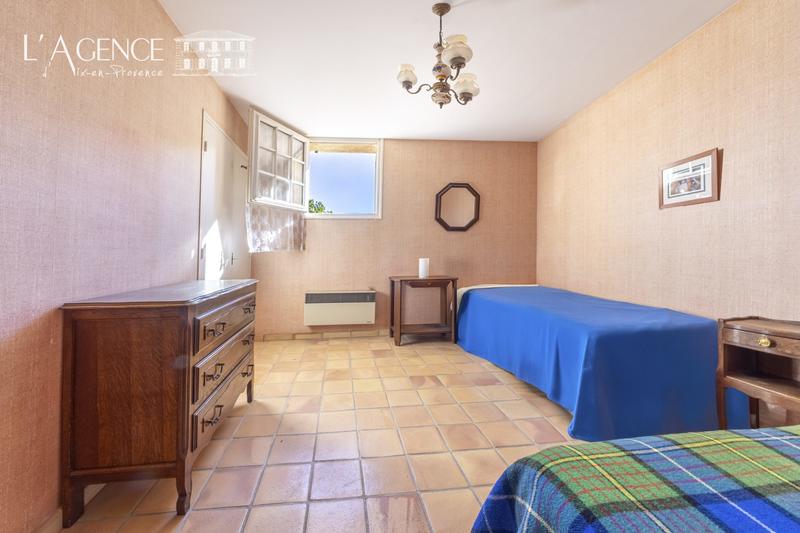 Maison - 139 m² - 6 pièces