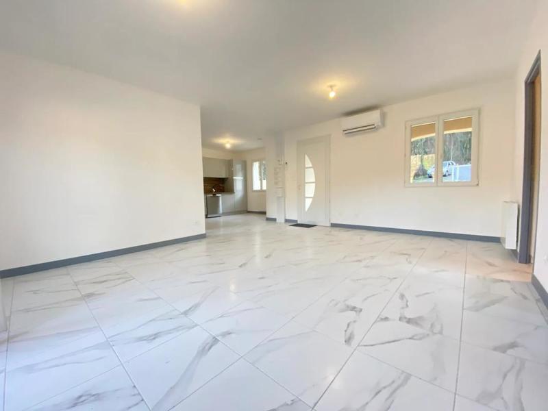 Maison - 68 m² - 4 pièces