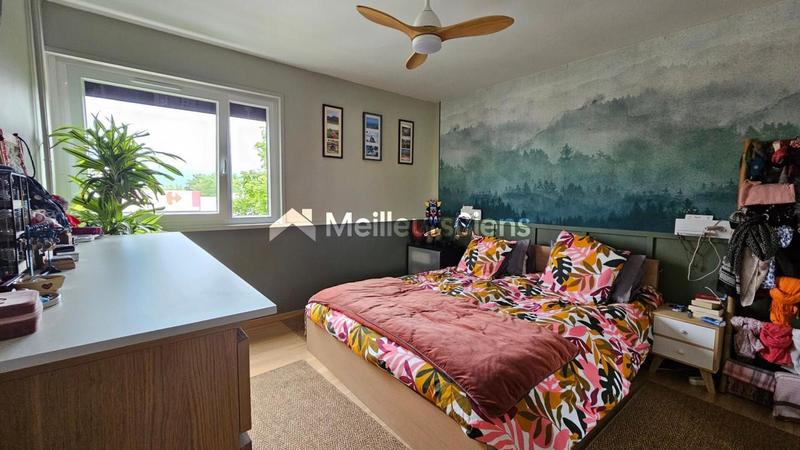 Appartement - 82 m² - 4 pièces