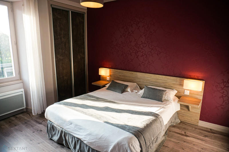 Maison - 550 m² - 18 pièces