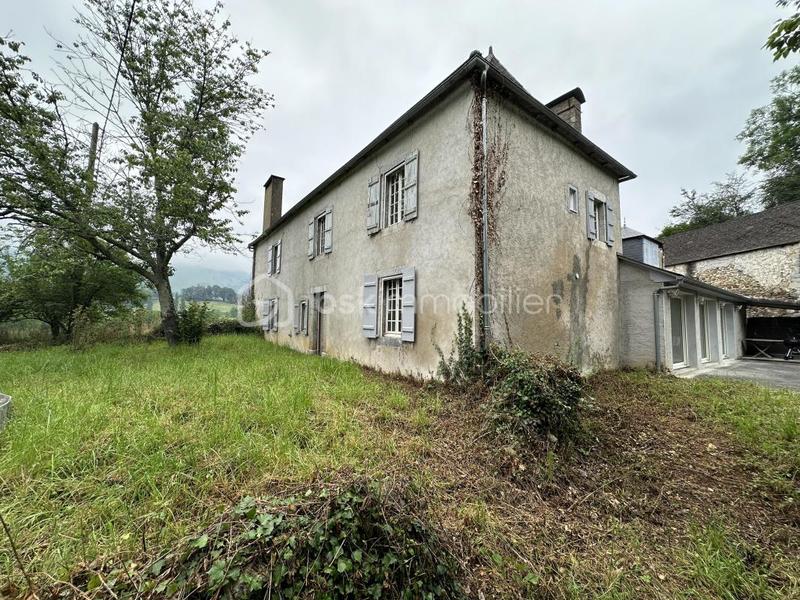 Maison de maîtres - 230 m² - 8 pièces