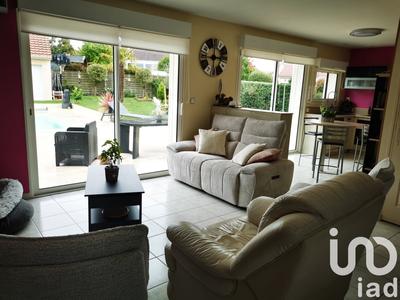 Maison - 95 m² - 6 pièces