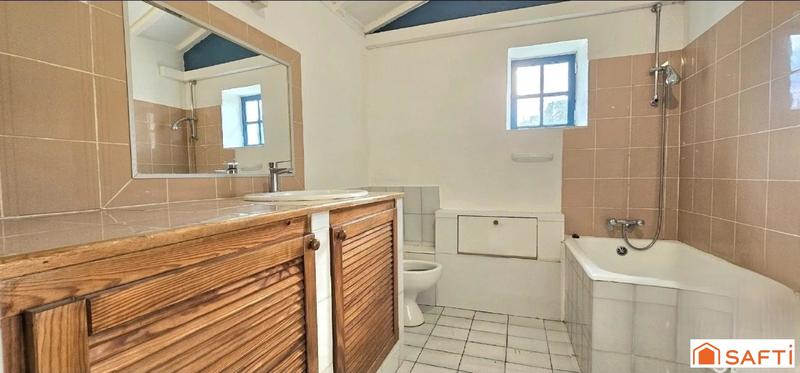 Maison - 151 m² - 7 pièces