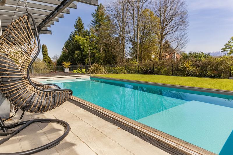 Maison - 212 m² - 6 pièces