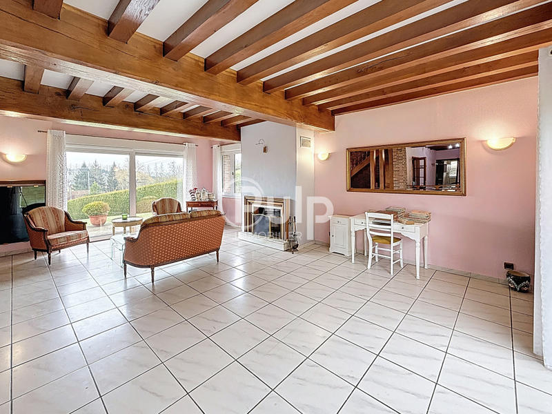 Maison - 146 m² - 9 pièces