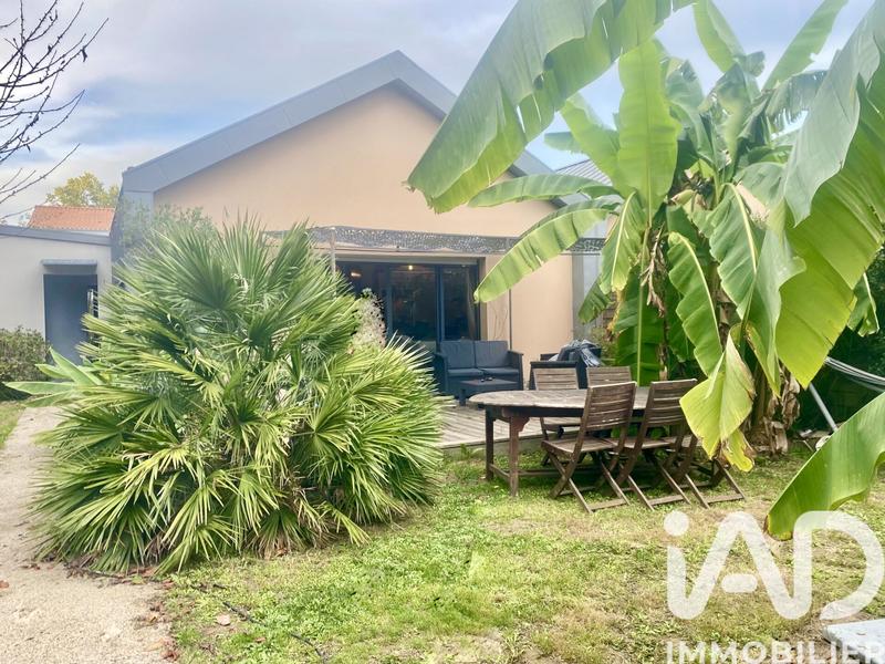 Maison - 81 m² - 4 pièces