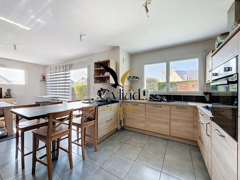 Maison contemporaine - 118 m² - 7 pièces