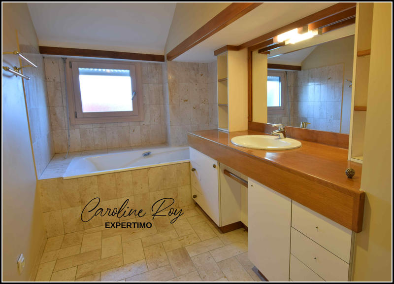 Maison - 153 m² - 6 pièces