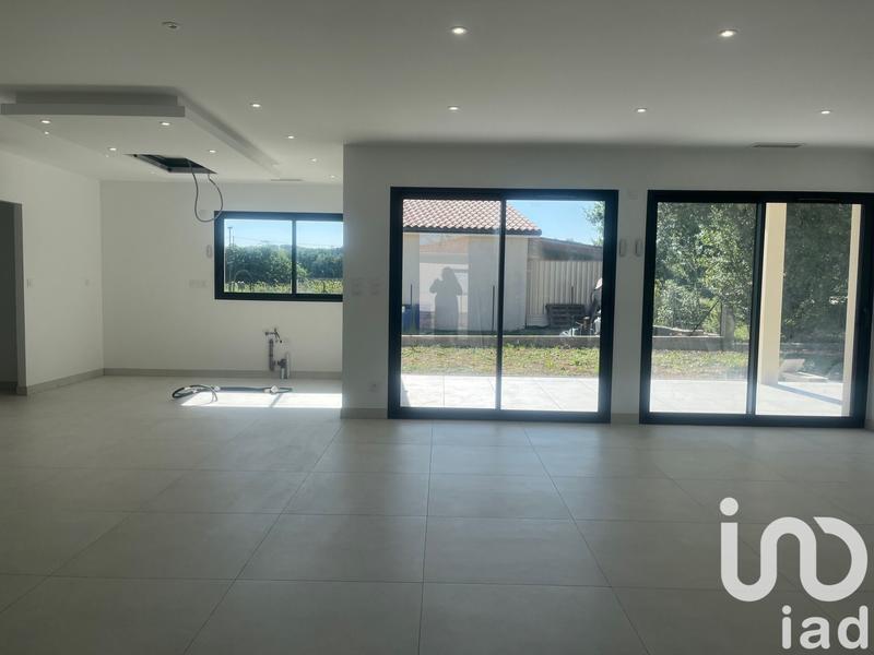 Maison - 141 m² - 5 pièces