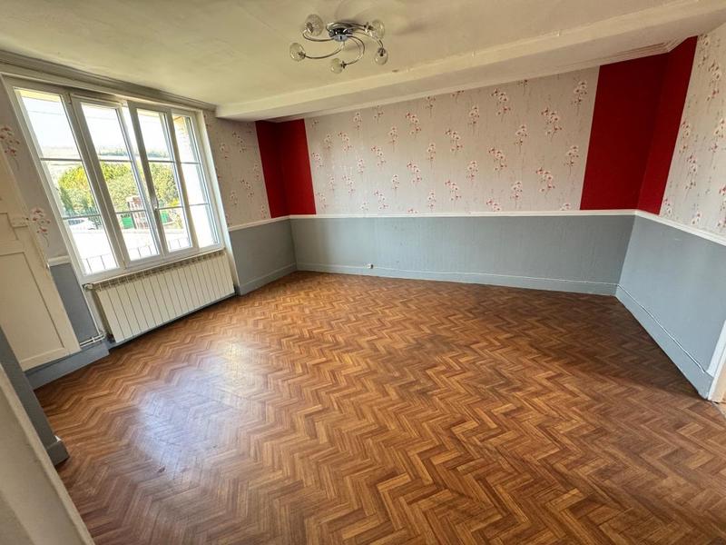 Maison - 95 m² - 4 pièces