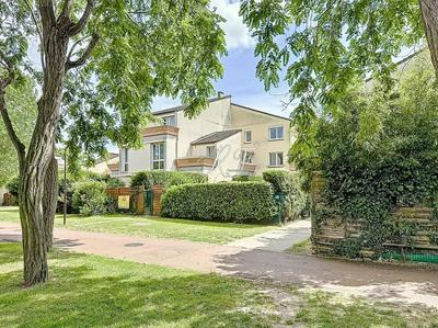 Duplex - 115 m² - 6 pièces