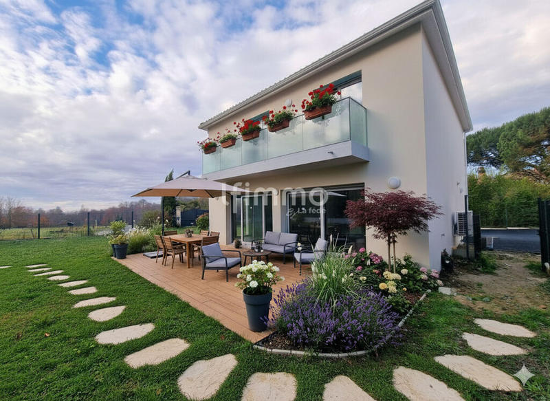 Villa - 145 m² - 4 pièces