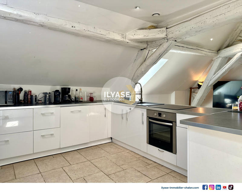 Appartement - 77 m² - 3 pièces