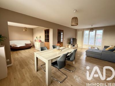 Maison - 107 m² - 4 pièces