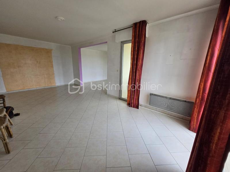 Appartement - 84 m² - 3 pièces