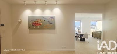 Appartement - 101 m² - 4 pièces