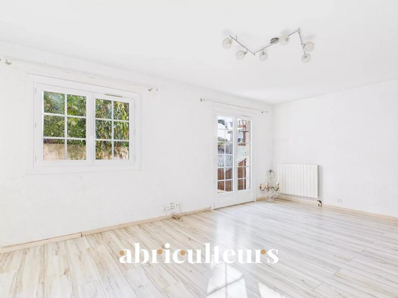 Maison - 89 m² - 4 pièces