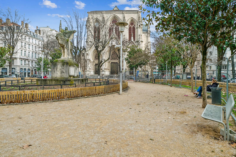 Appartement - 89 m² - 3 pièces