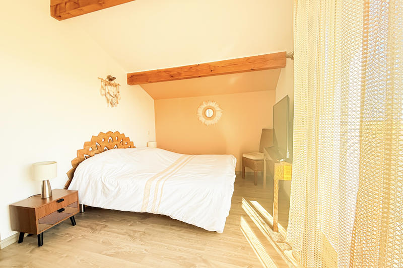 Appartement - 79 m² - 3 pièces