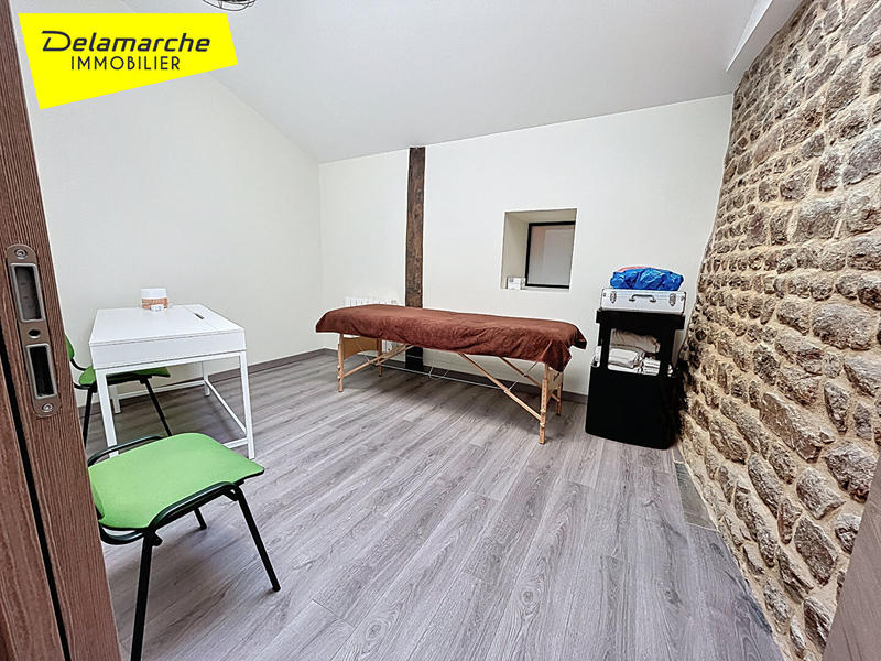 Local commercial - 289 m² - 10 pièces