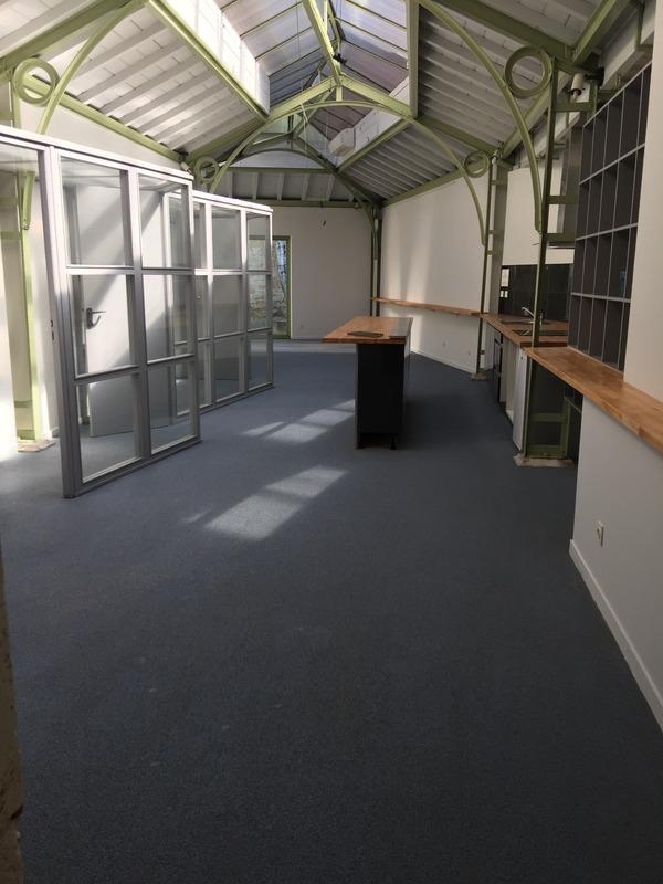 Loft - 120 m² - 4 pièces